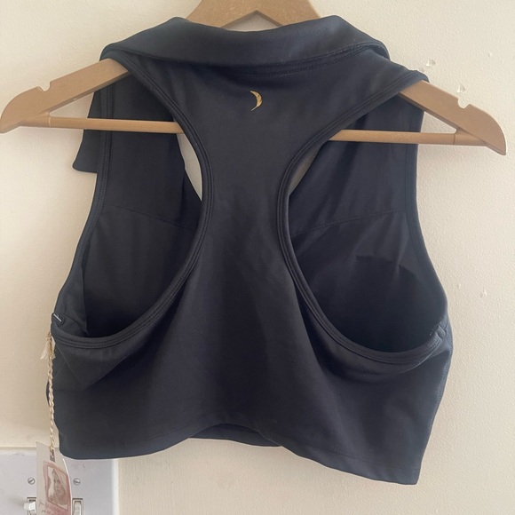 Jessica Simpson Halter Style Workout top NWT - Picture 4 of 12